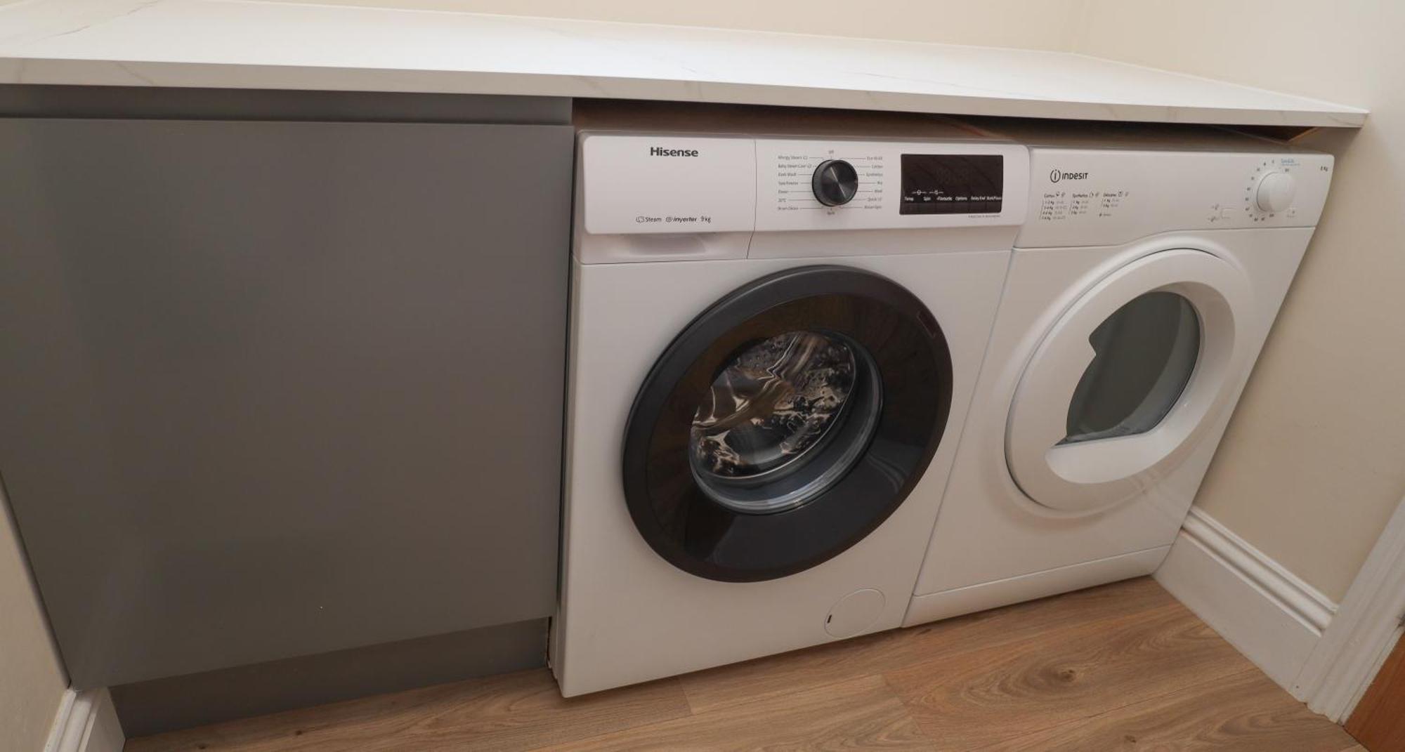 Aqua Nest Eastbourne - En-Suite, Free Parking, Kitchen Buitenkant foto